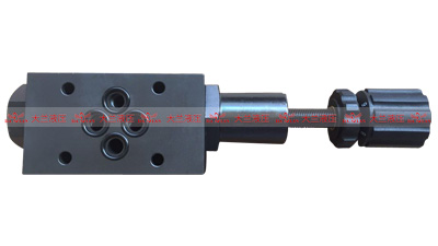 液压系统中<i style='color:red'>减压阀</i>的安装