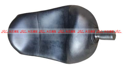 <i style='color:red'>蓄能器</i>皮囊的装配注意事项